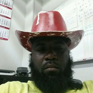 Meet your Posher, Kenneth